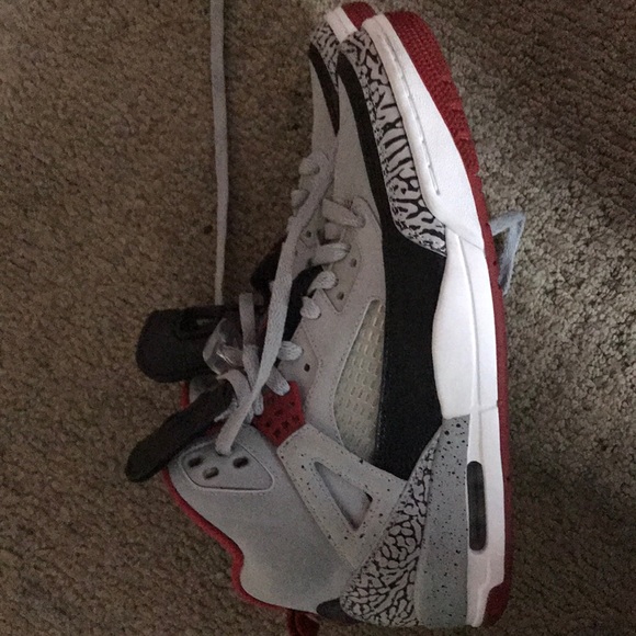 Shoes - Picture 1 of 4